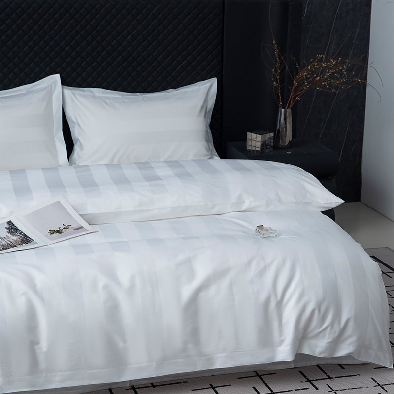 7cm サテン ストライプ プレーン ホワイト 750TC 5 つ星のホテルの寝具セットのための綿 100% 7cm サテン ストライプ プレーン ホワイト 750TC 5 つ星のホテルの寝具セットのための綿 100%