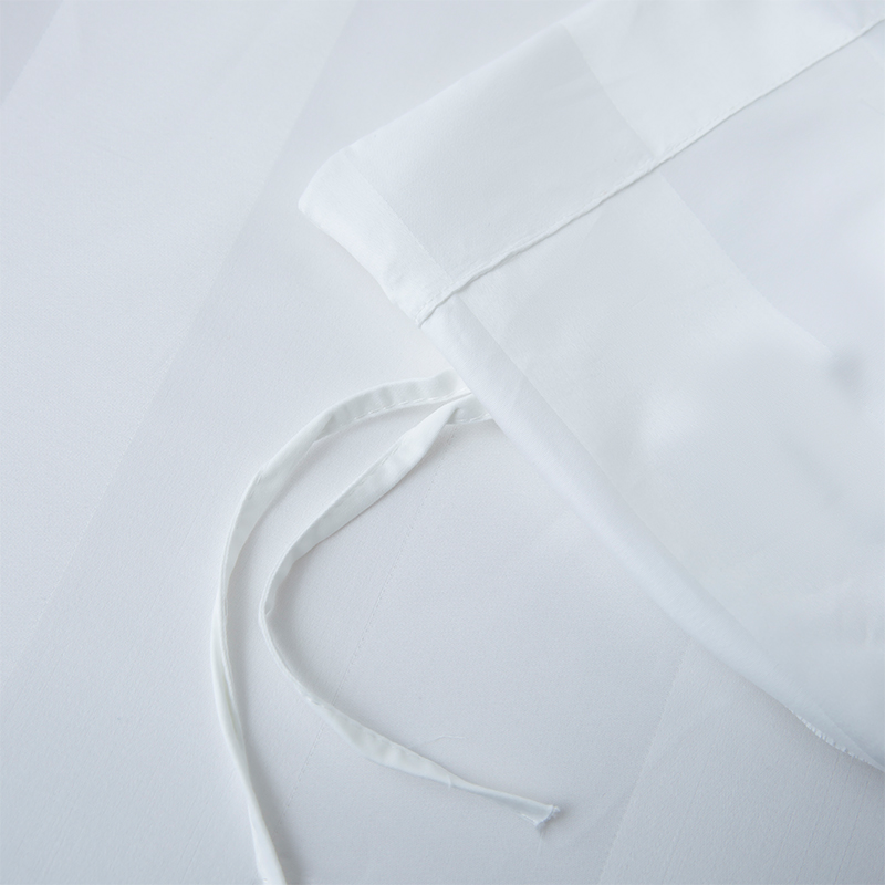 7cm サテン ストライプ プレーン ホワイト 750TC 5 つ星のホテルの寝具セットのための綿 100% 7cm サテン ストライプ プレーン ホワイト 750TC 5 つ星のホテルの寝具セットのための綿 100%