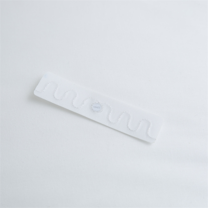 スター ホテル用の 50% 綿 50% ポリエステル 300TC 生地の寝具セット スター ホテル用の 50% 綿 50% ポリエステル 300TC 生地の寝具セット