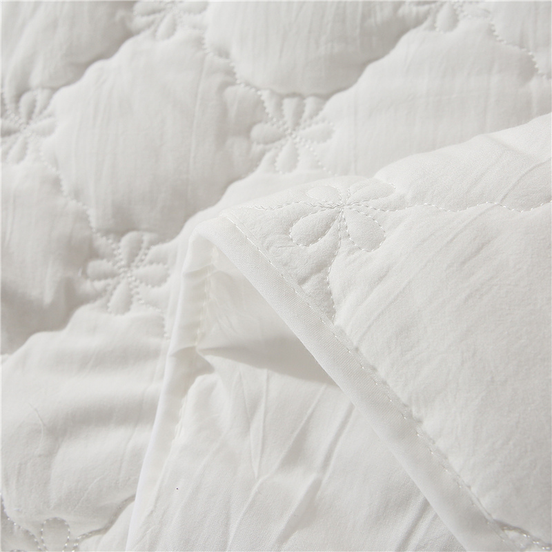 チェックキルト キングサイズ マットレスプロテクター ホテル チェックキルト キングサイズ マットレスプロテクター ホテル